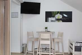Sobe-Rooms Kvatric