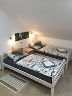 Sobe-Rooms Kvatric