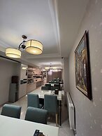 Gul Hotel
