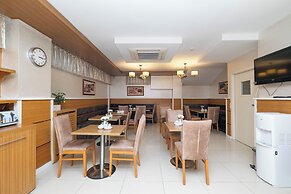 My Rose Hotel