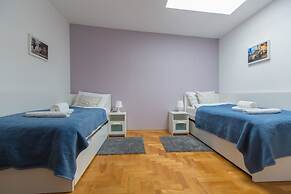 Paw Rooms