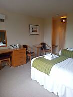 Stamford Gate Hotel