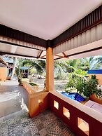 Vida Loca Resort & Sunset Beach