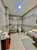 Vida Loca Resort & Sunset Beach