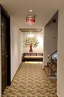 Hotel The Yellow