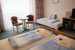 Waldhotel Feldbachtal