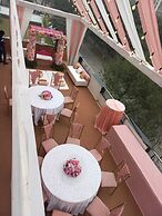 Winsome Residency