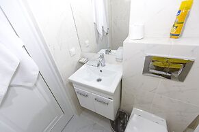URoom Apart-Hotel