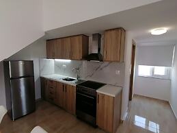 Argiri Apartments & Suites