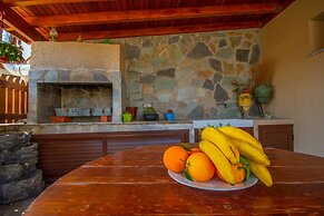 Aethra Cottage