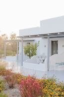 Crystal Mare Suites