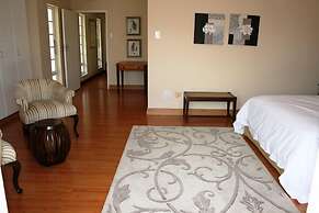 The WhiteHouse B&B