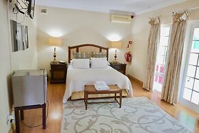 The WhiteHouse B&B