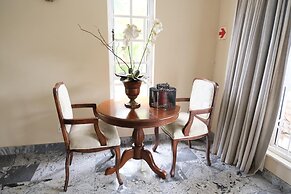 The WhiteHouse B&B
