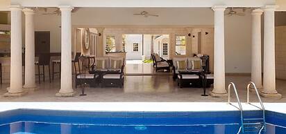 Battaleys Mews - Townhouse 16