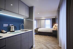 Roomzzz York City