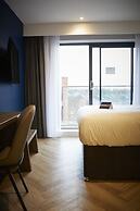 Roomzzz York City