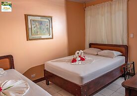 Hotel y Cabinas El Coral