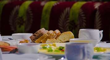 Hotel Buston