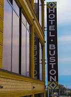 Hotel Buston