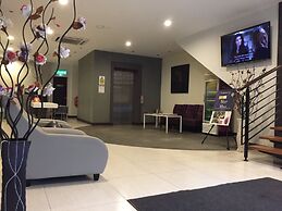 Kino Hotel