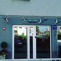 Hostel Green