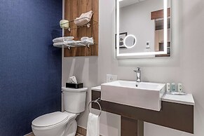 Quality Hotel & Conference Centre