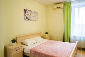 Apartment on Dekabristov 116