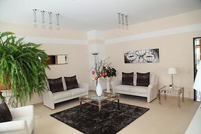Hotel Christine