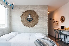 toStay Athens