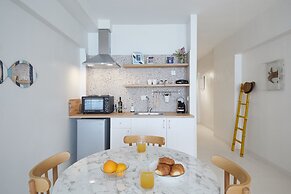 toStay Athens
