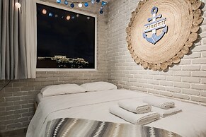 toStay Athens