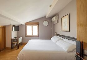 Hostal Izar-Ondo