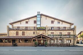 Hostal Izar-Ondo