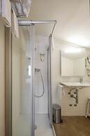 Hostal Izar-Ondo
