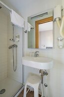 Hostal Izar-Ondo