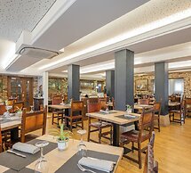 Hostal Izar-Ondo