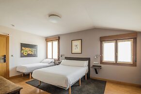 Hostal Izar-Ondo
