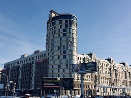 Apartment Luxe on Maslennikova 58