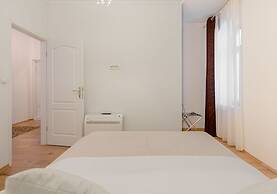 Aurum Templi Suites
