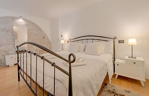 Aurum Templi Suites
