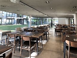 La Urumpta Hotel, AKEN MIND