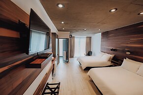 La Urumpta Hotel, AKEN MIND