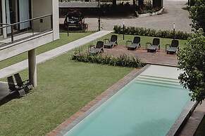 La Urumpta Hotel, AKEN MIND