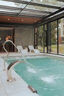 La Urumpta Hotel, AKEN MIND