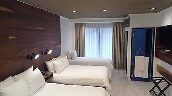 La Urumpta Hotel, AKEN MIND