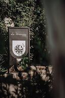 La Urumpta Hotel, AKEN MIND