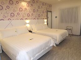 Luma Plaza Hotel