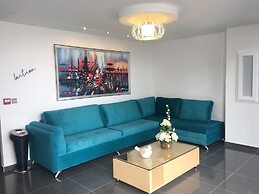Luma Plaza Hotel