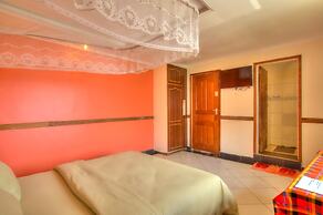 Red Buffalo House Hotel